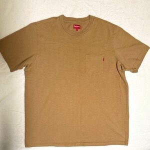 Supreme Men's Tan T-Shirt XL. Gently worn